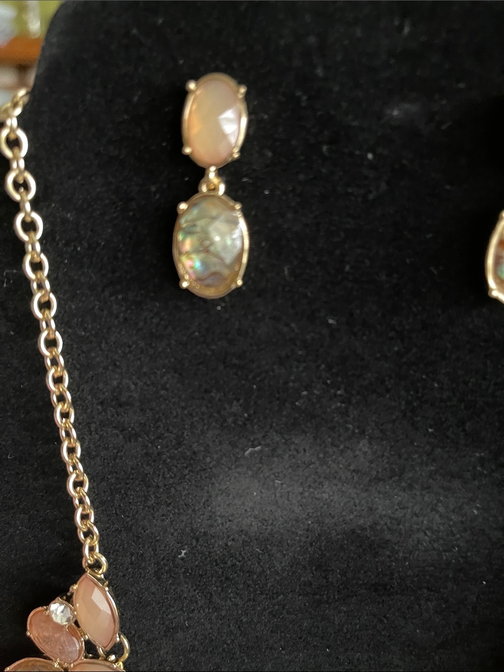 Gold-Tone Necklace & Earring Set with Peach Stones and Abalone Accents - Picture 2 of 4